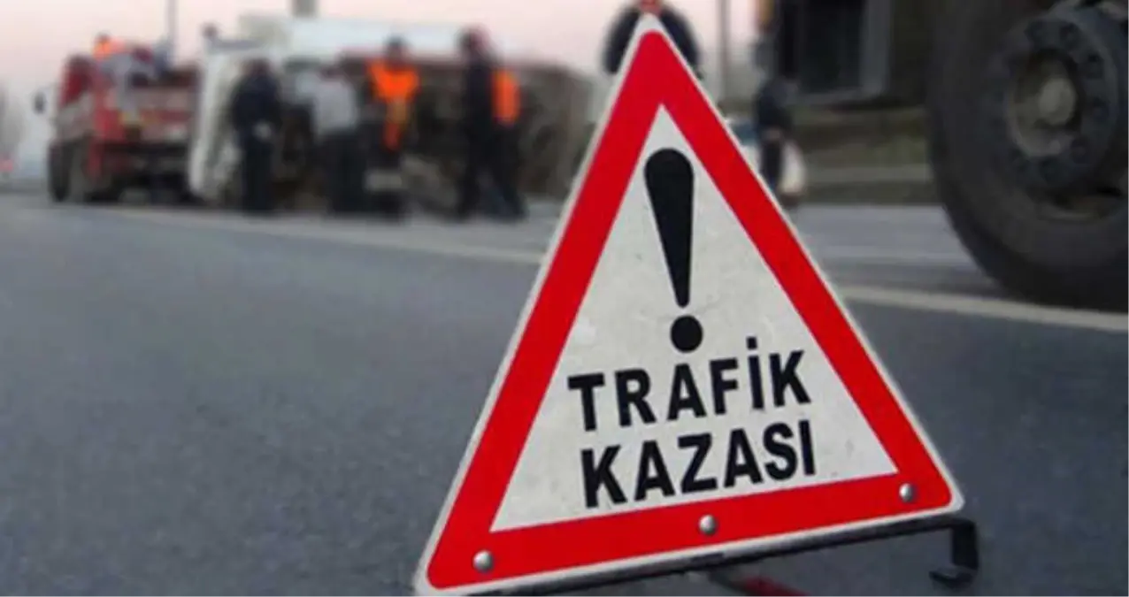 İstanbul Trafiğini Bir Saat Boyunca Kilitleyen Kaza: 4 Yaralı