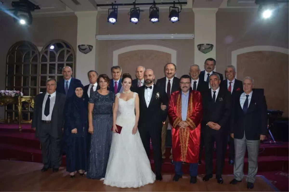 Ortahisar\'da 2017 Yılında 2 Bin 197 Adet Nikah Kıyıldı