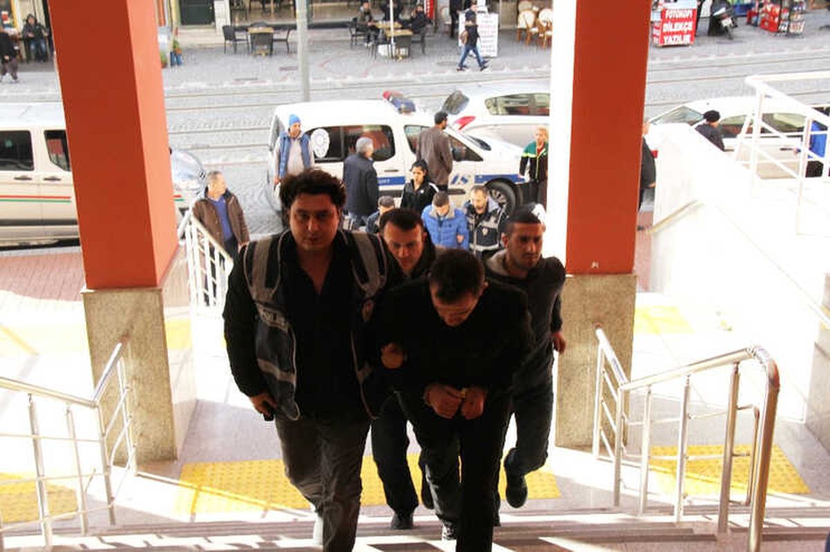 Tam 17 Yeri Soyan Çete Yakalandı