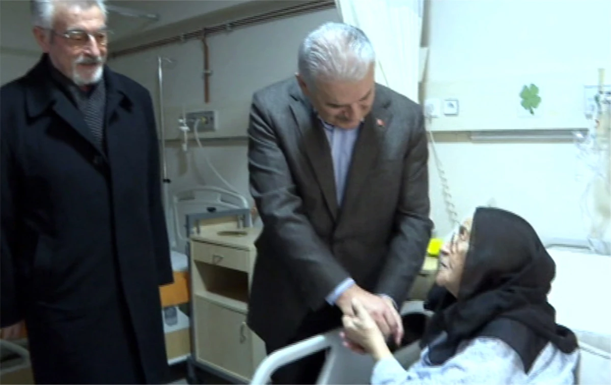 Başbakan Yıldırım\'dan Sürpriz Hastane Ziyareti