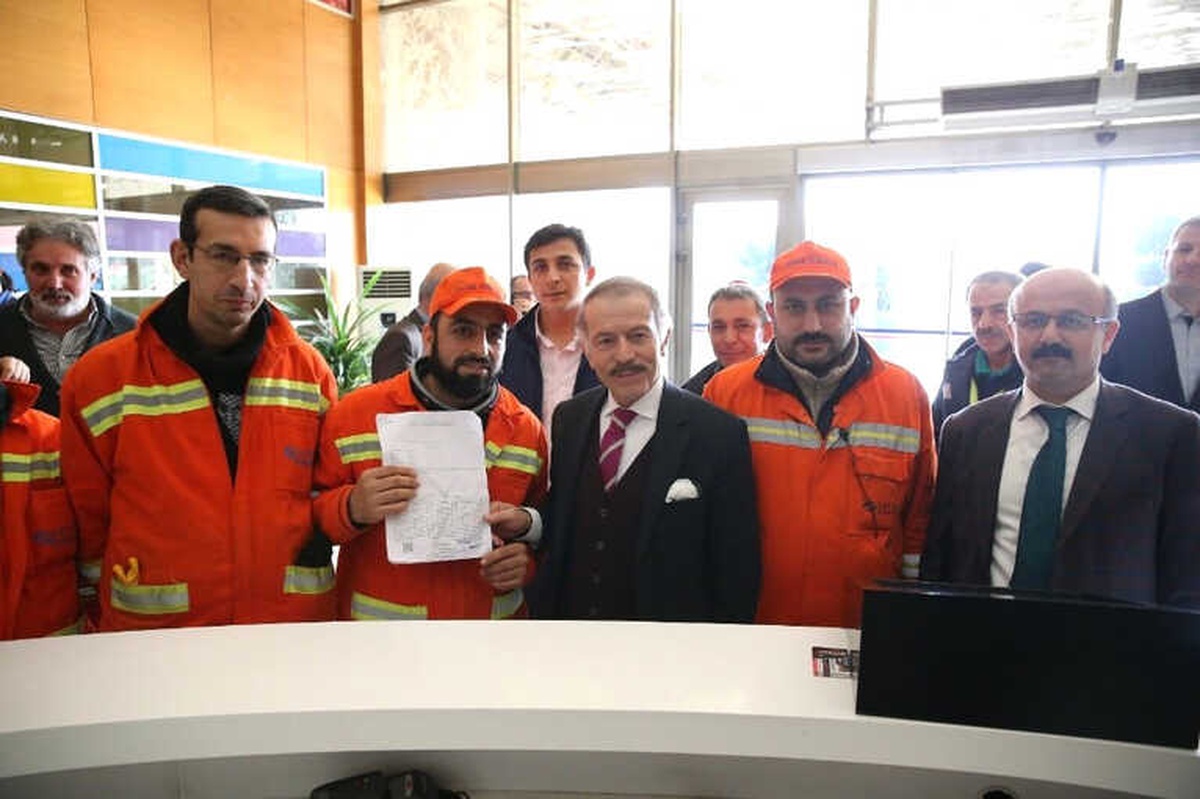 Bayrampaşa Belediyesi Taşeron İşçilerin Kadroya Alınma Sürecini Başlattı