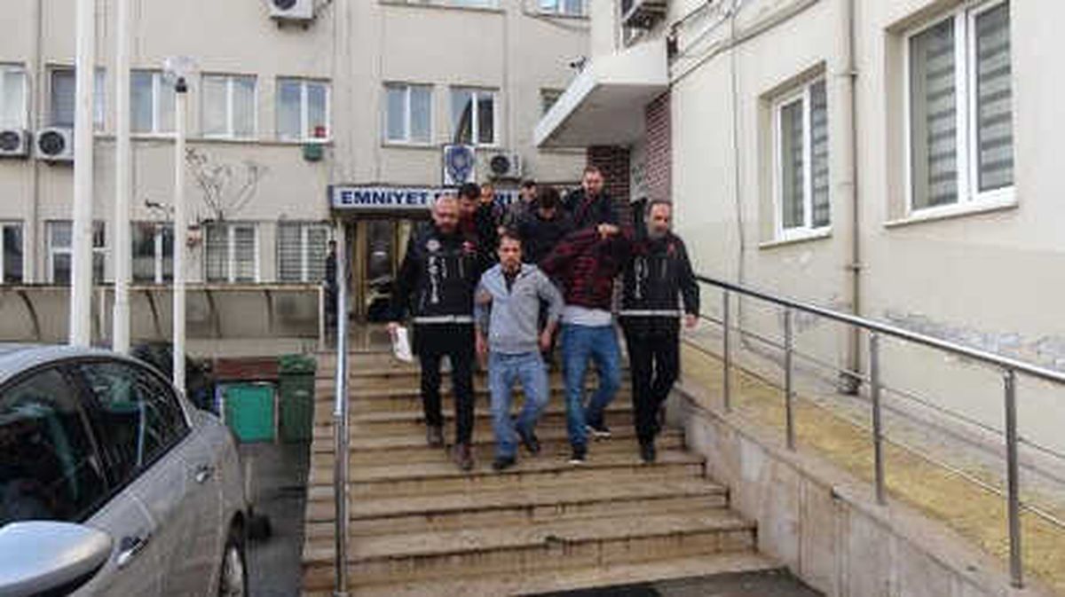 Bursa\'da 7 Uyuşturucu Şüphelisi Adliyede