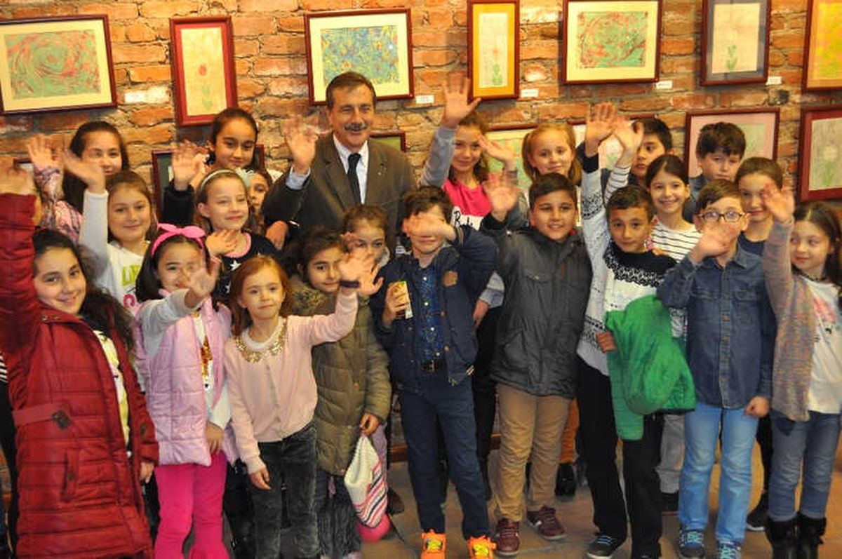 Çocuklardan Duygulandıran Destek