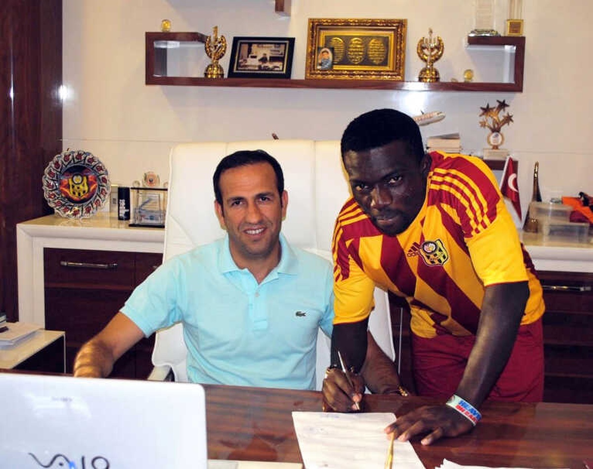 E. Yeni Malatyaspor, Azubuike\'nin Sözleşmesini Uzattı