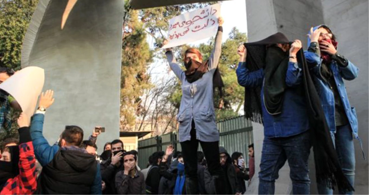 İran Olaylardan Suudi Arabistan\'ı Sorumlu Tuttu: Eylemcilere Para Aktarılıyor