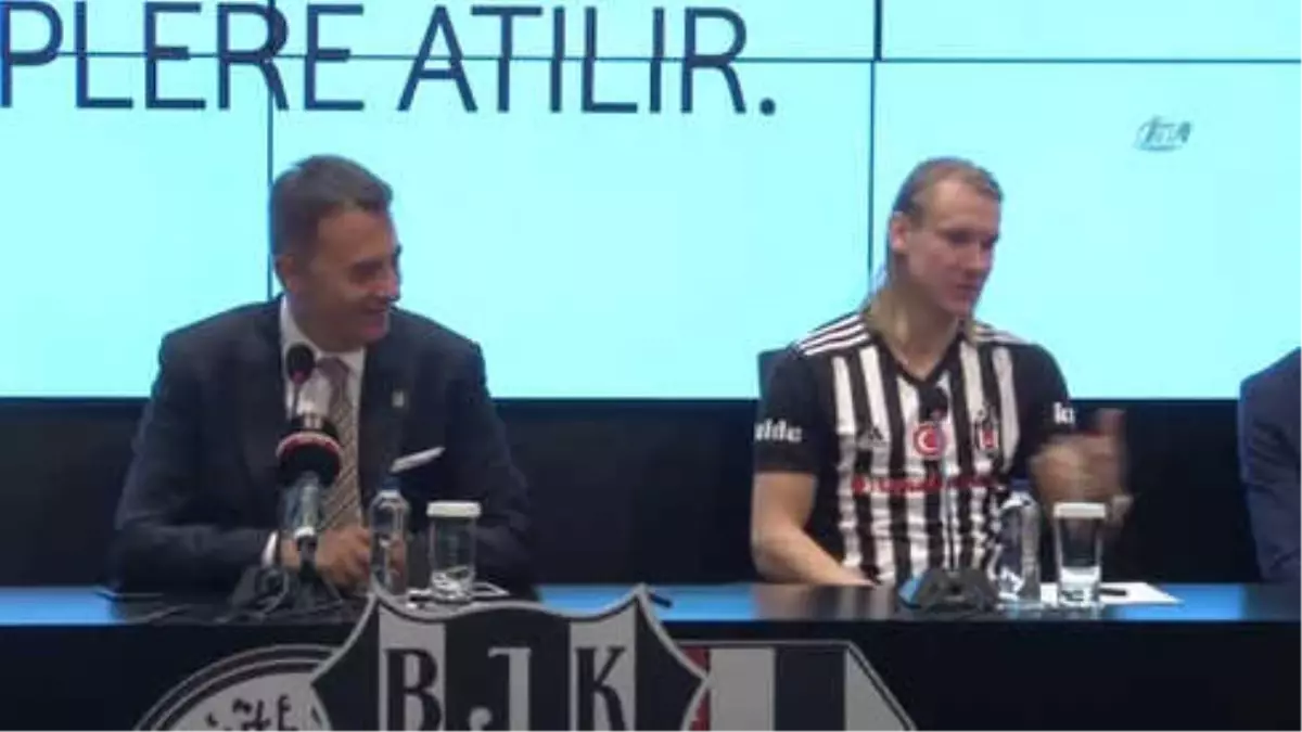 Vida, Resmen Beşiktaş\'ta