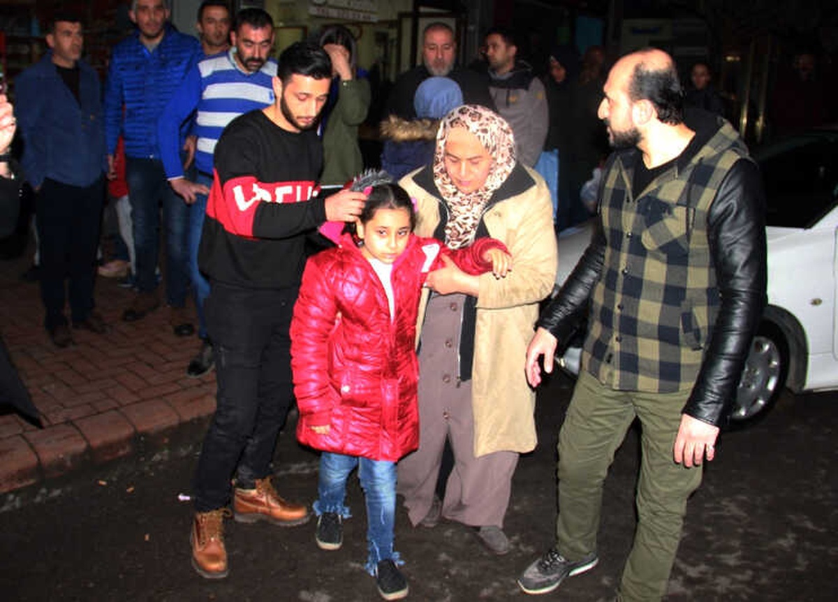 Yaralı Kızını Hastane Yerine Eve Götürmek İstedi