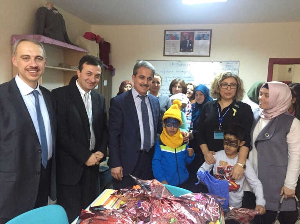 Bozüyük Halk Eğitimi Merkezi\'nden Yürekleri Isıtan Proje