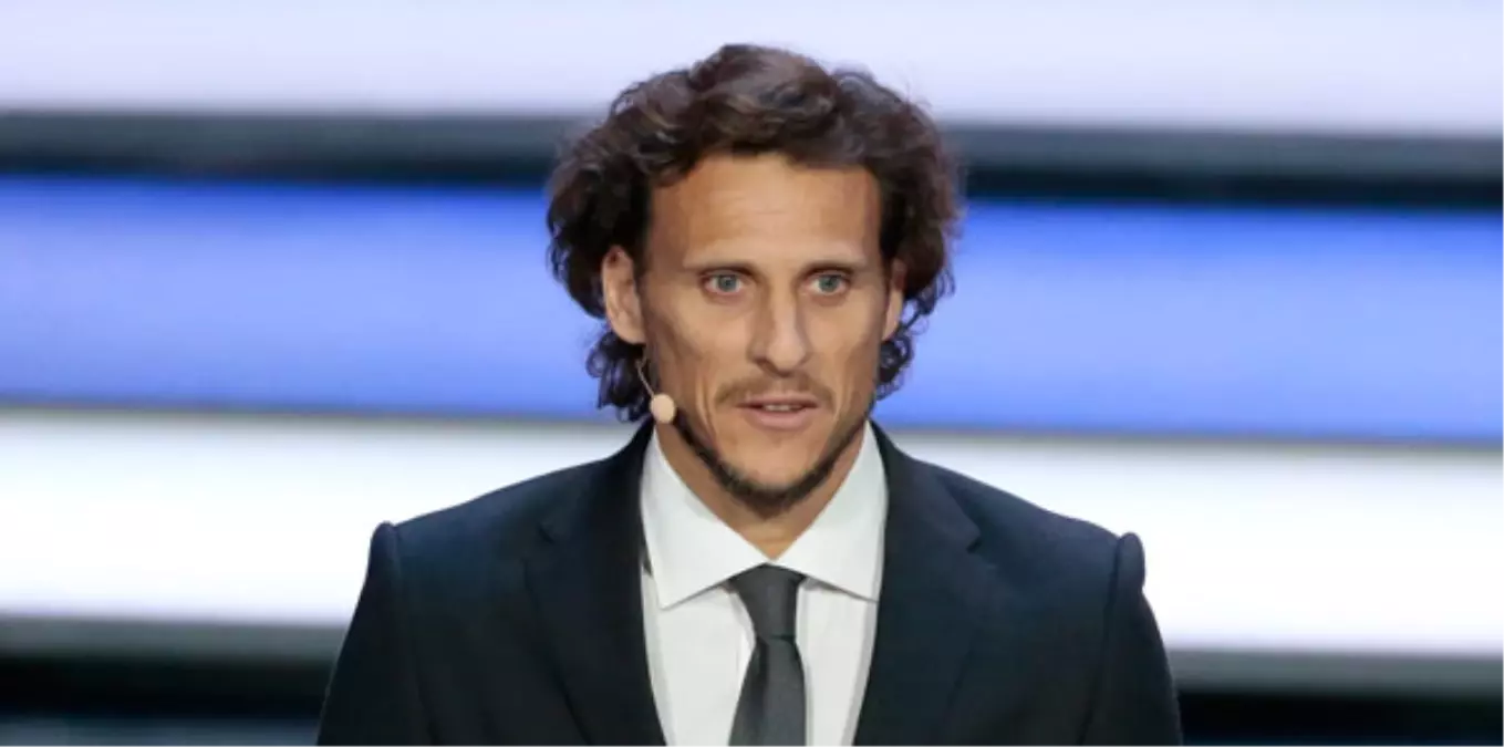 Forlan, Hong Kong Takımı Kitchee ile Anlaştı