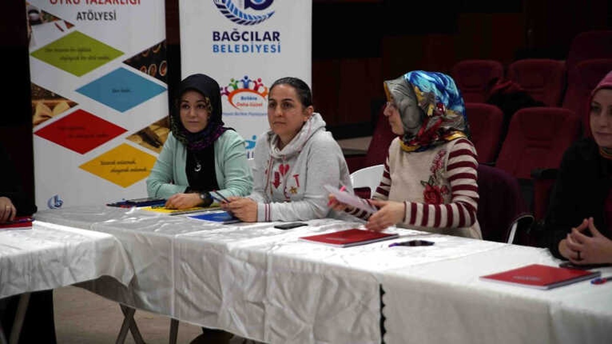 Hayatımı Yazsam Roman Olur" Diyenler İçin Yazarlık Kursu
