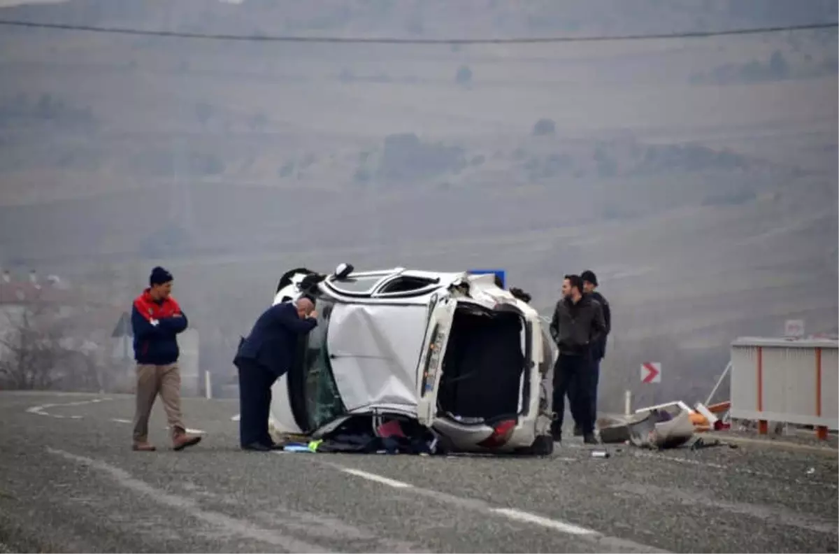 Kastamonu\'da Takla Atan Otomobilin Sürücüsü Yaralandı