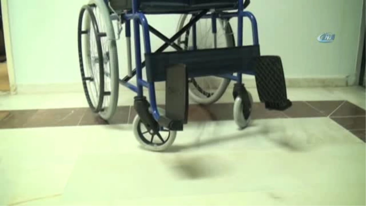 Konserde Toplanan Mavi Kapaklarla Alınan Tekerlekli Sandalyeler İhtiyaç Sahiplerine Gönderildi