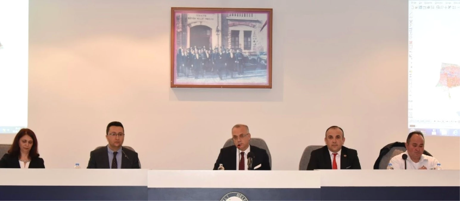Salihli\'de 2018 Yılının İlk Meclis Toplantısı Yapıldı