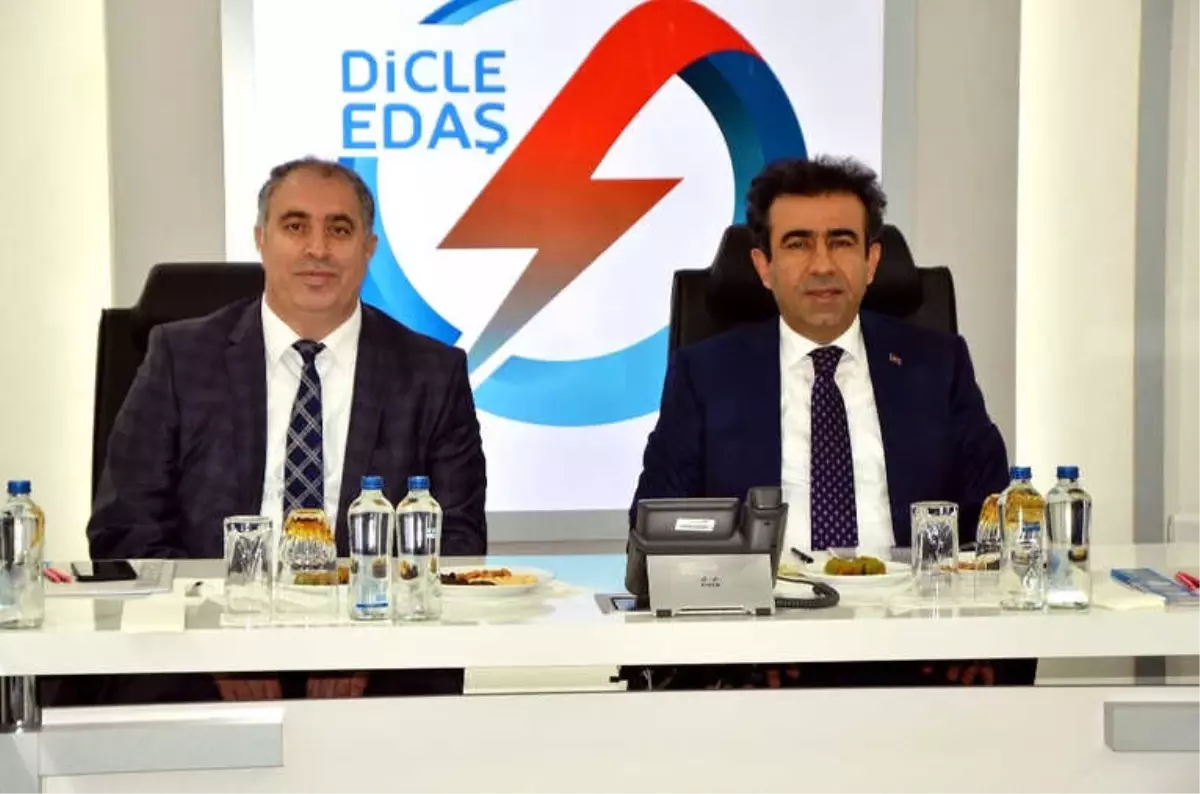 Vali Güzeloğlu\'ndan Dicle Elektrik\'e Ziyaret