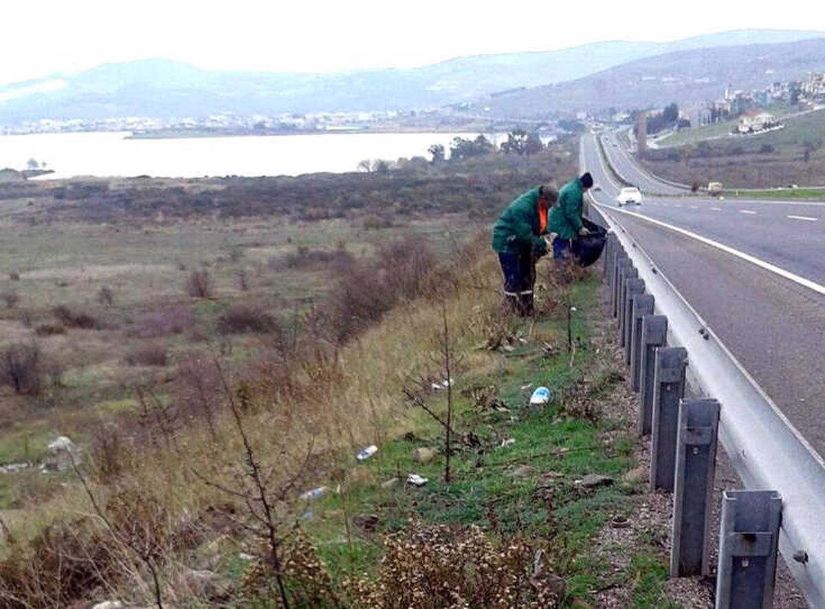 Aliağa\'da Mıntıka Temizliği
