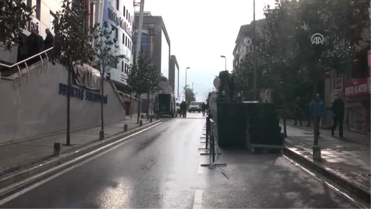 Beşiktaş Belediyesi Önünde Polis Güvenlik Önlemleri Aldı