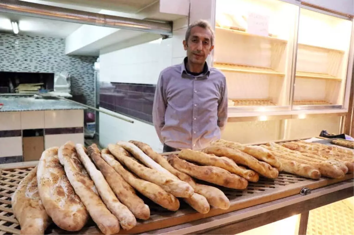 Bu Fırında Şehit Yakınlarına ve Gazilere Ekmek Ücretsiz