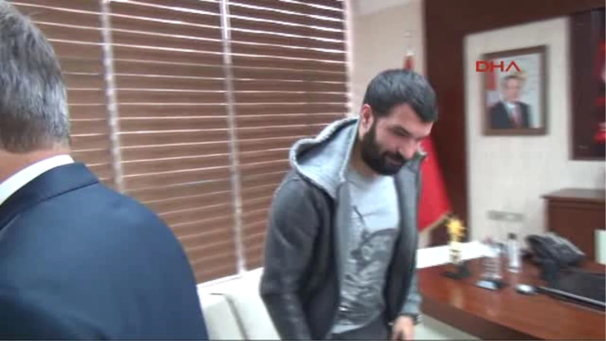 Engin Baytar, Amatör Lig Takımına İmza Attı