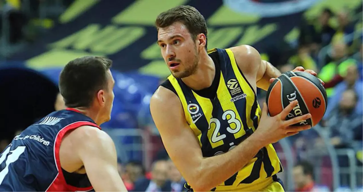 Fenerbahçe Doğuş, Baskonia\'yı 79-74 Mağlup Etti