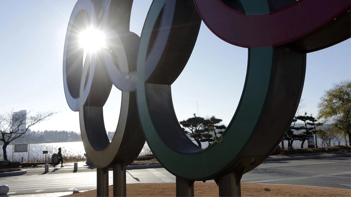 Kuzey Kore, Güney Kore\'nin Olimpiyatlarla İlgili Görüşme Teklifini Kabul Etti