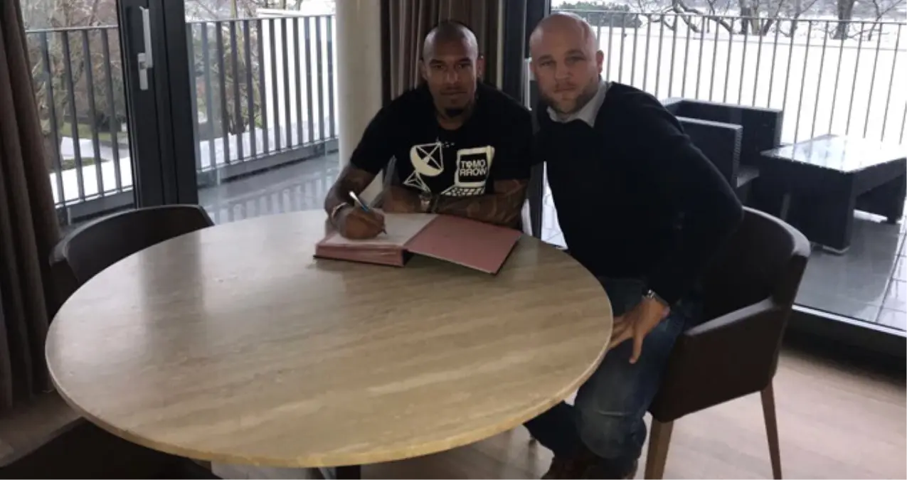 Galatasaray\'dan Ayrılan Nigel de Jong, Mainz 05 İle Anlaştı