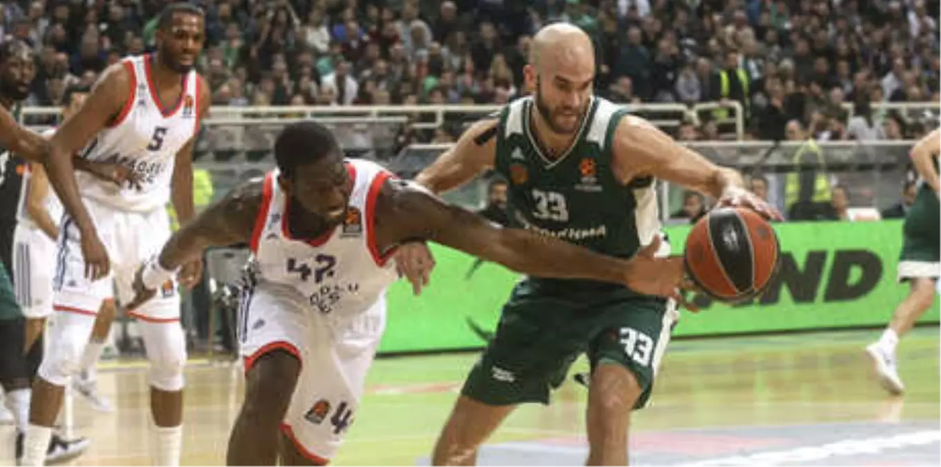 Panathinaikos Superfoods-Anadolu Efes: 90-79