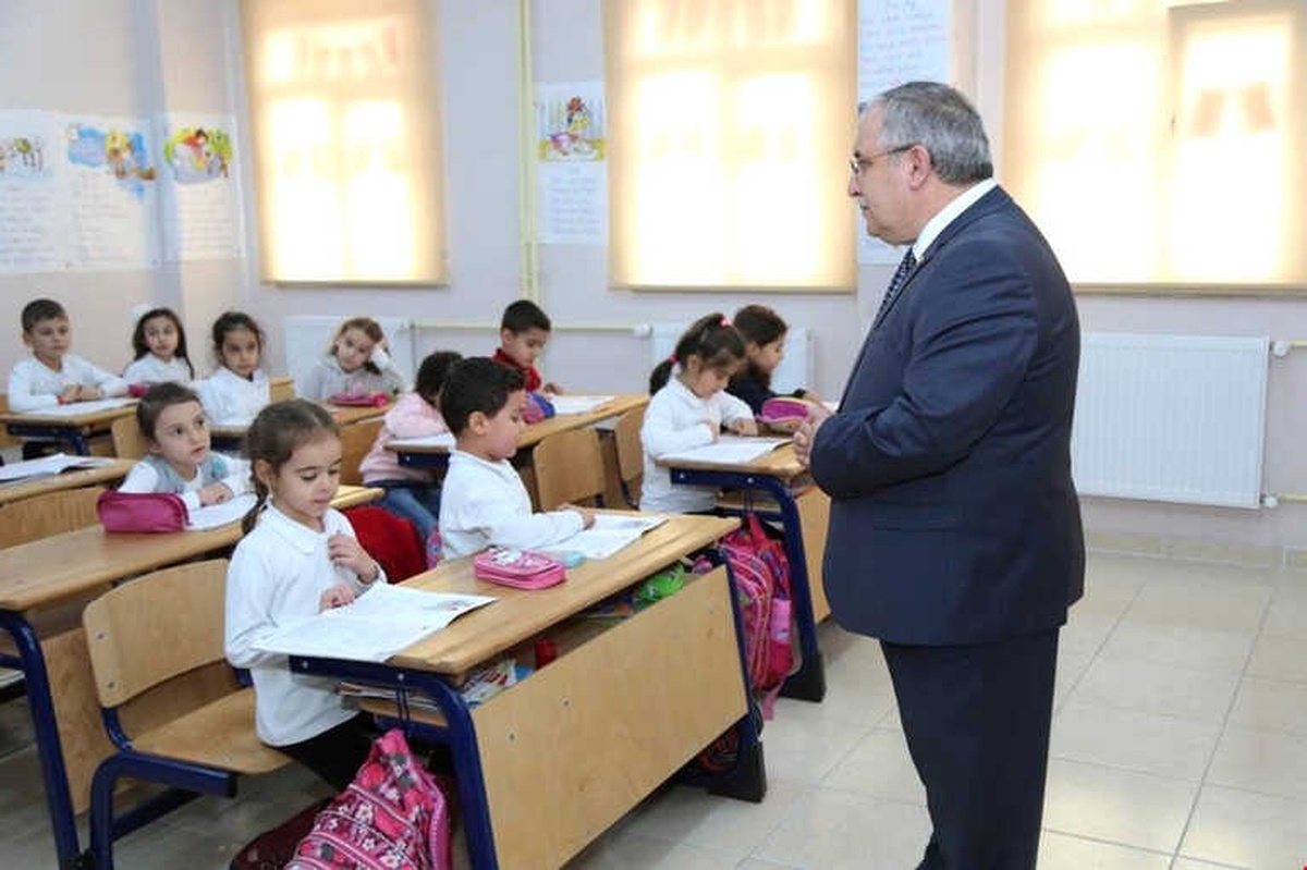Vali Nayir: Teneffüsler En Az Dersler Kadar Kıymetli Olmalı