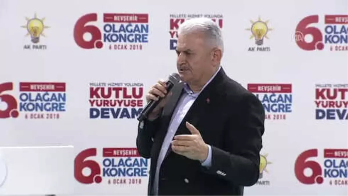 Başbakan Yıldırım: "Yolları Böleriz, Türkiye\'yi Böldürtmeyiz"