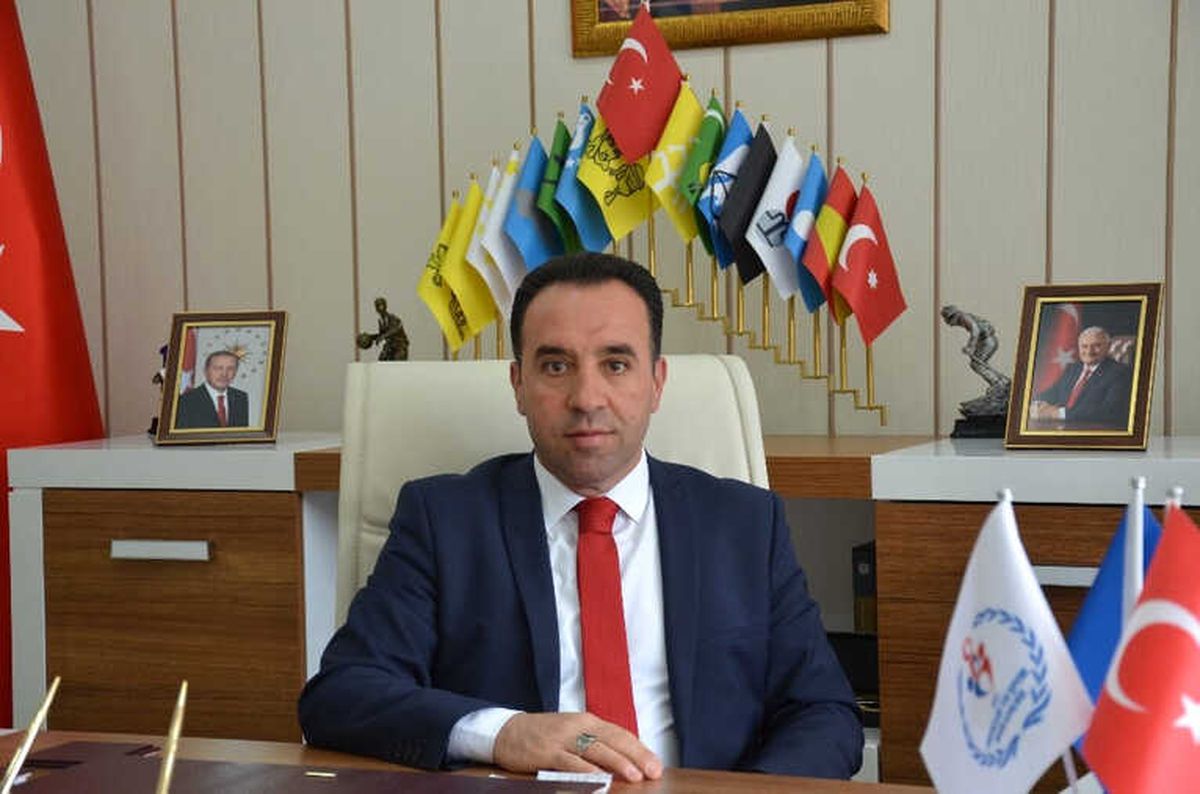 Bilecik\'e Yapılacak Olan 500 Kişilik Sentetik Sahanın İhalesi Yapıldı