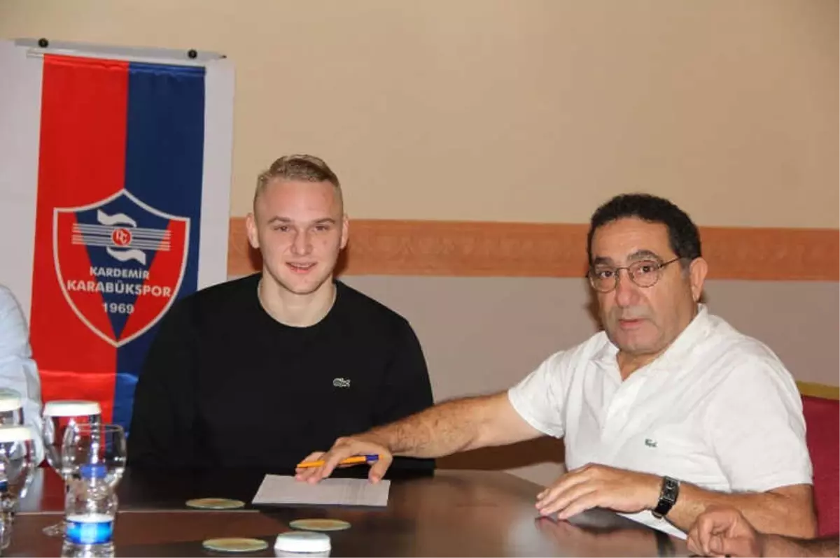 Karabükspor İlk Transferini Yaptı