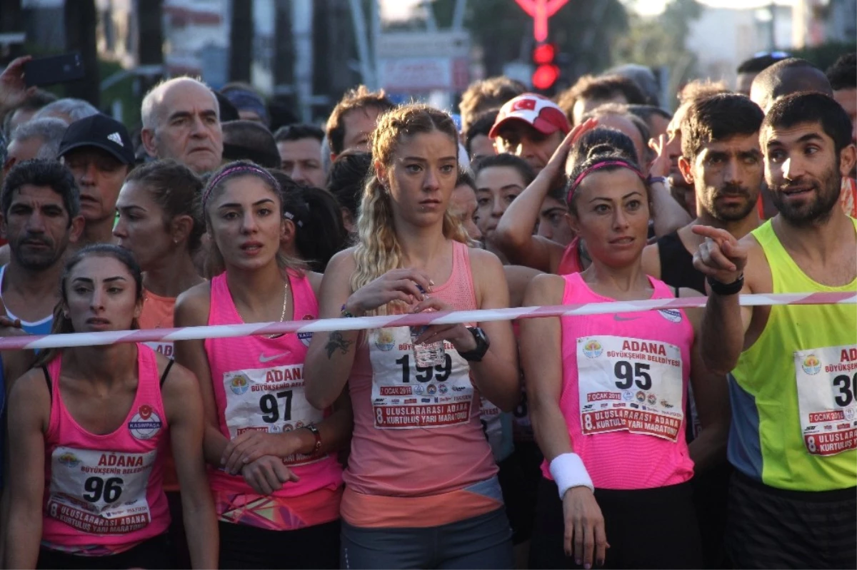 5 Ocak Adana Kurtuluş Yarı Maratonu Start Aldı