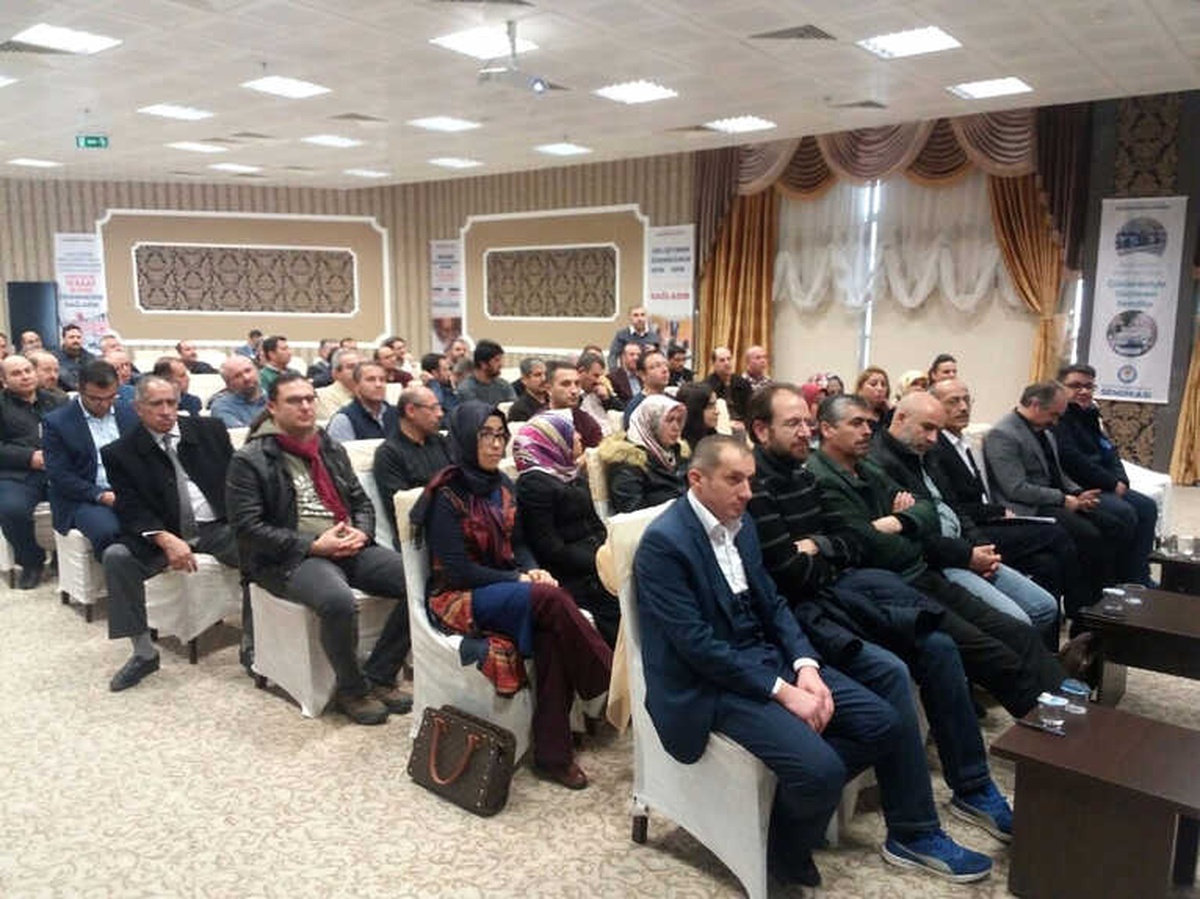 Eğitim-Bir Sen Teşkilatlarıyla İstişare Toplantısında Bir Araya Geldi