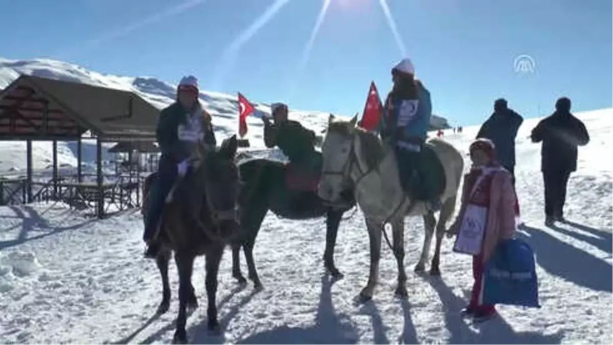 Sarıkamış Şehitleri Erciyes\'te Anıldı