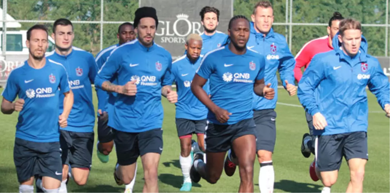 Trabzonspor\'da Sosa ve Esteban Kampa Katıldı