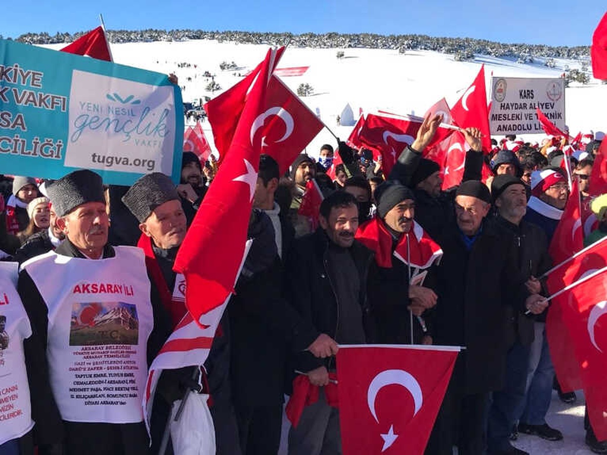 Türkiye Şehitleri İçin Yürüdü