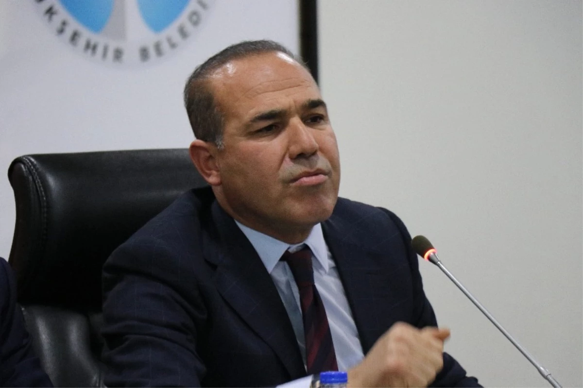 Adana Büykşehir Belediye Başkanı Sözlü\'den İlber Ortaylı\'ya Övgü