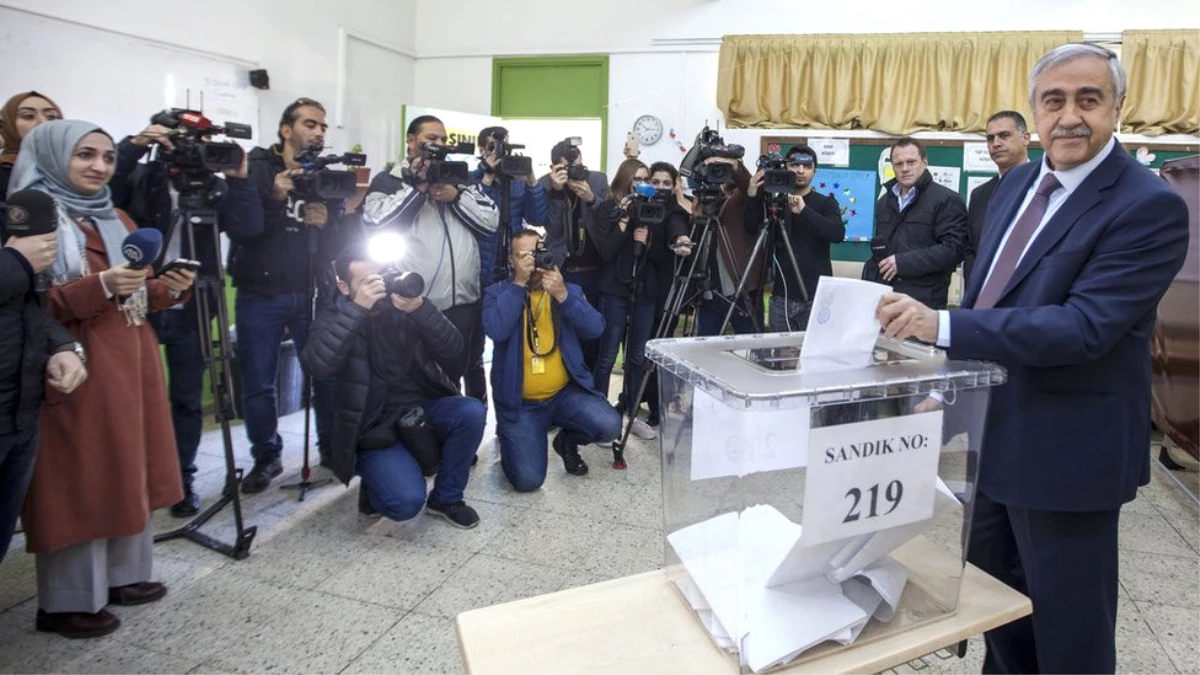 Kuzey Kıbrıs\'ta Seçimin Galibi Merkez Sağ Oldu, Sol Büyük Oy Kaybetti