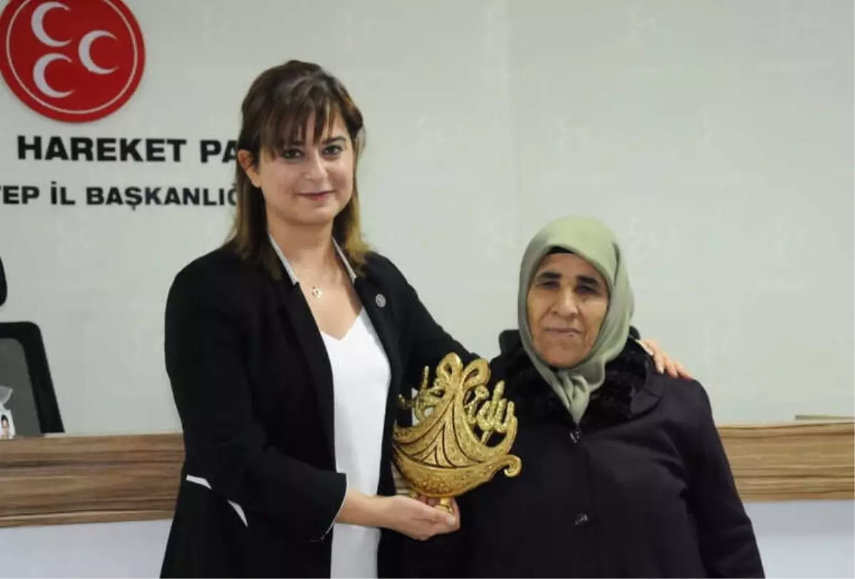 MHP Kadın Kollarının Yeni Yönetimi Toplandı