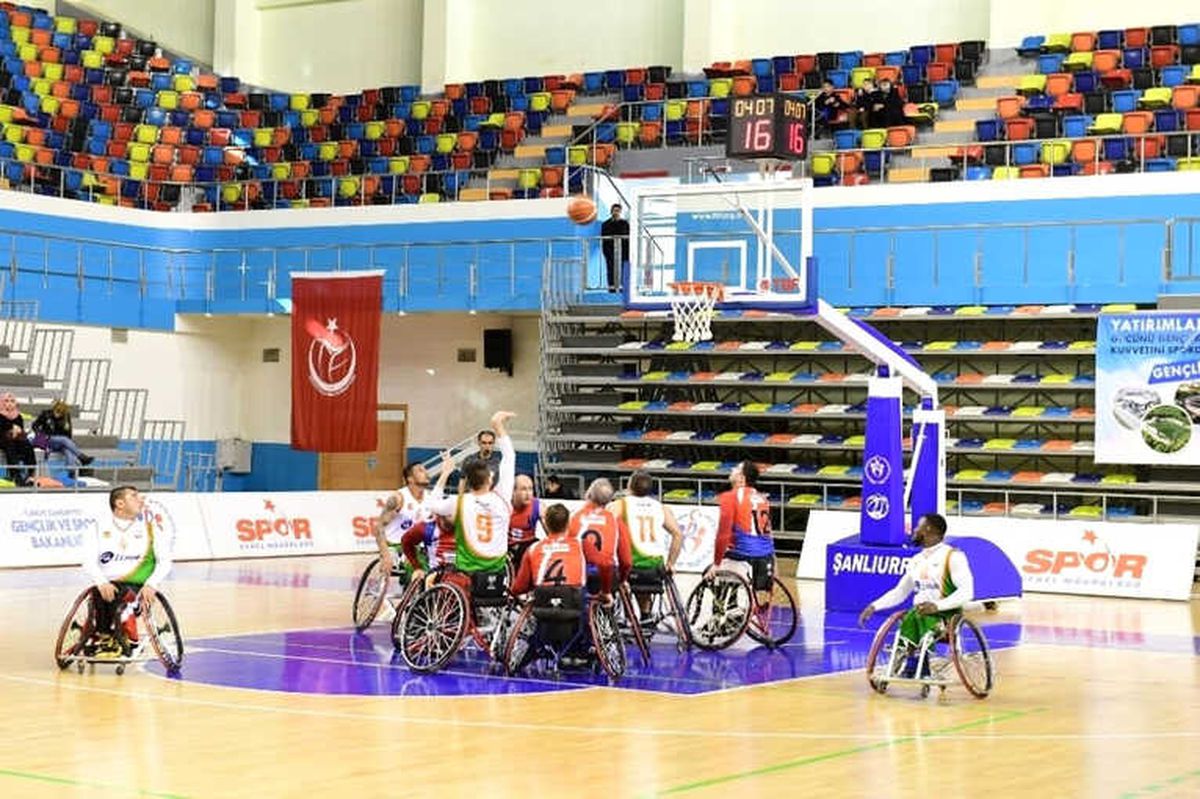 Şanlıurfa Engelliler Basketbol Takımı Potada Liderliğini Sürdürüyor