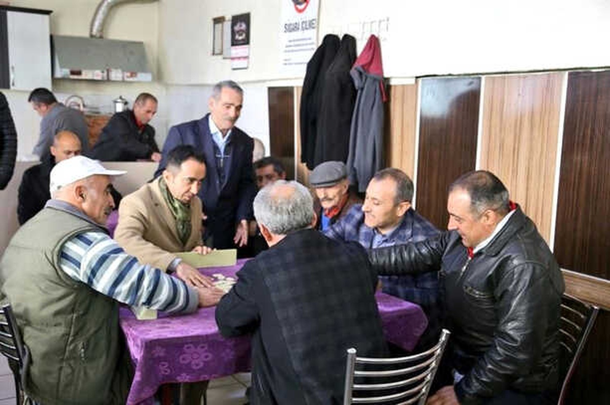 Vali Sonel, Vatandaşlarla Bir Araya Geldi