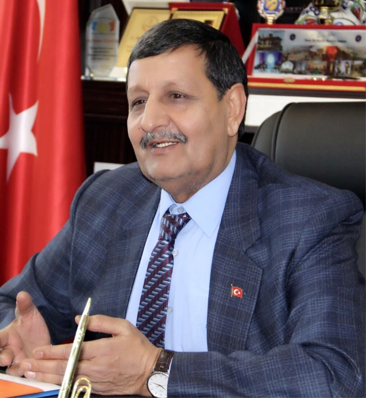 Belediye Başkanı Mehmet Özyavuz\'dan 10 Ocak Kutlaması