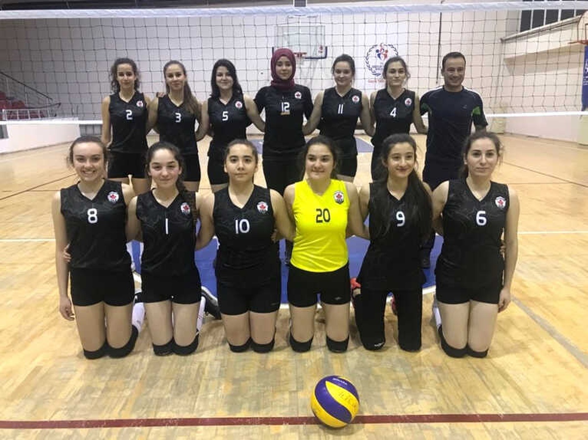 Bilecik Belediyesi Yıldız Kızlar Voleybol Takımı ile Bilecik Gençlik Spor Karşı Karşıya Geliyor