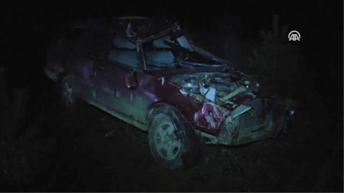 Kastamonu\'da Otomobil Devrildi: 2 Yaralı