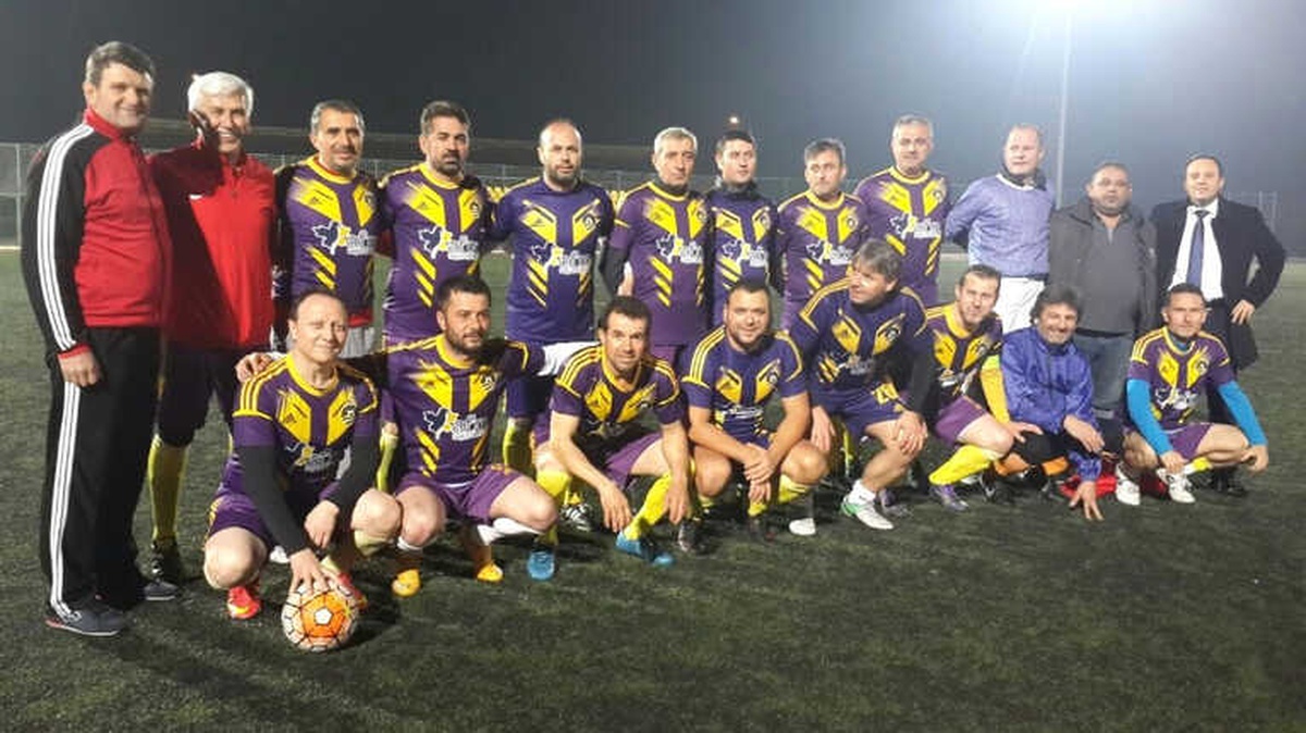 Tekirdağ Dost Veteran Spor Kulübü 1\'inciliğini Koruyor