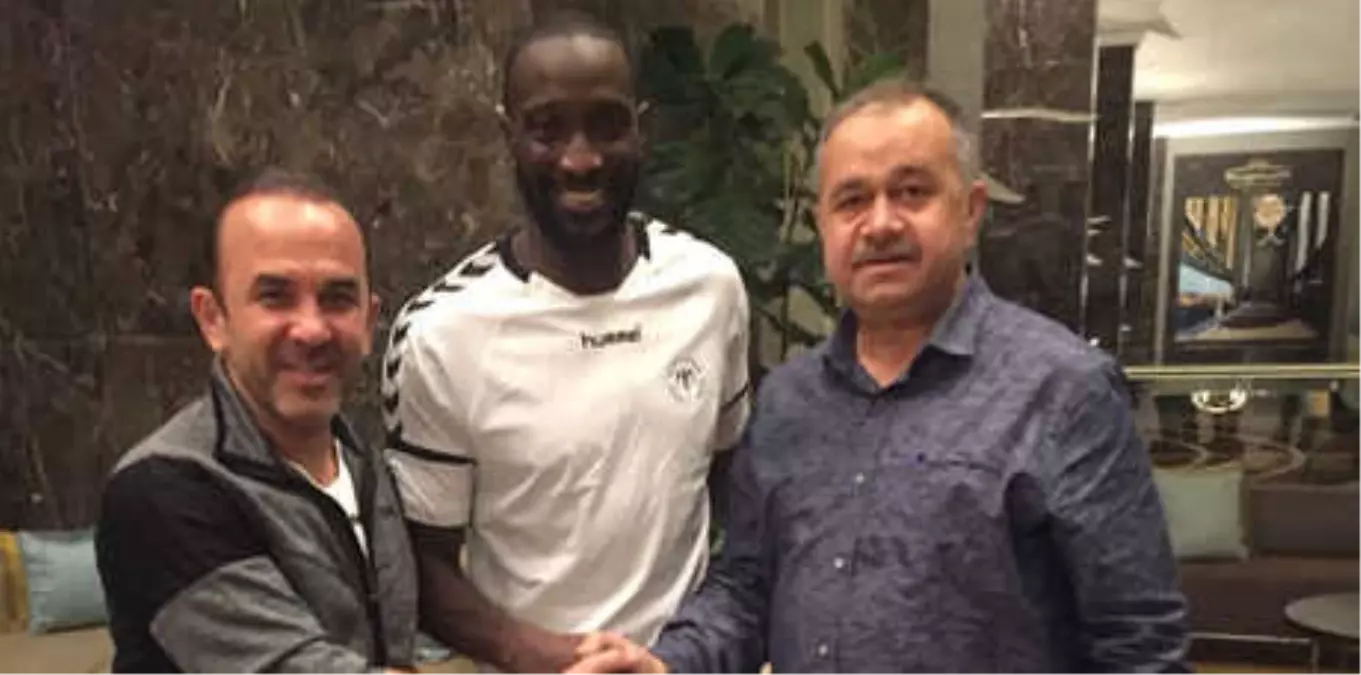 Yatabare Resmen Atiker Konyaspor\'da