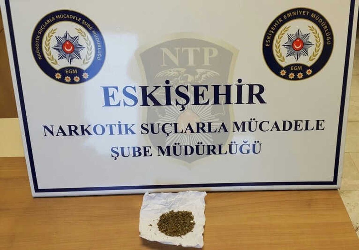 3 Şüpheliden 4.75 Gram Bonzai Ele Geçirildi