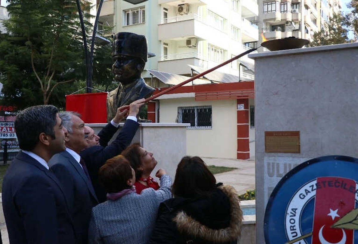 Adana\'da 10 Ocak Çalışan Gazeteciler Günü Kutlandı