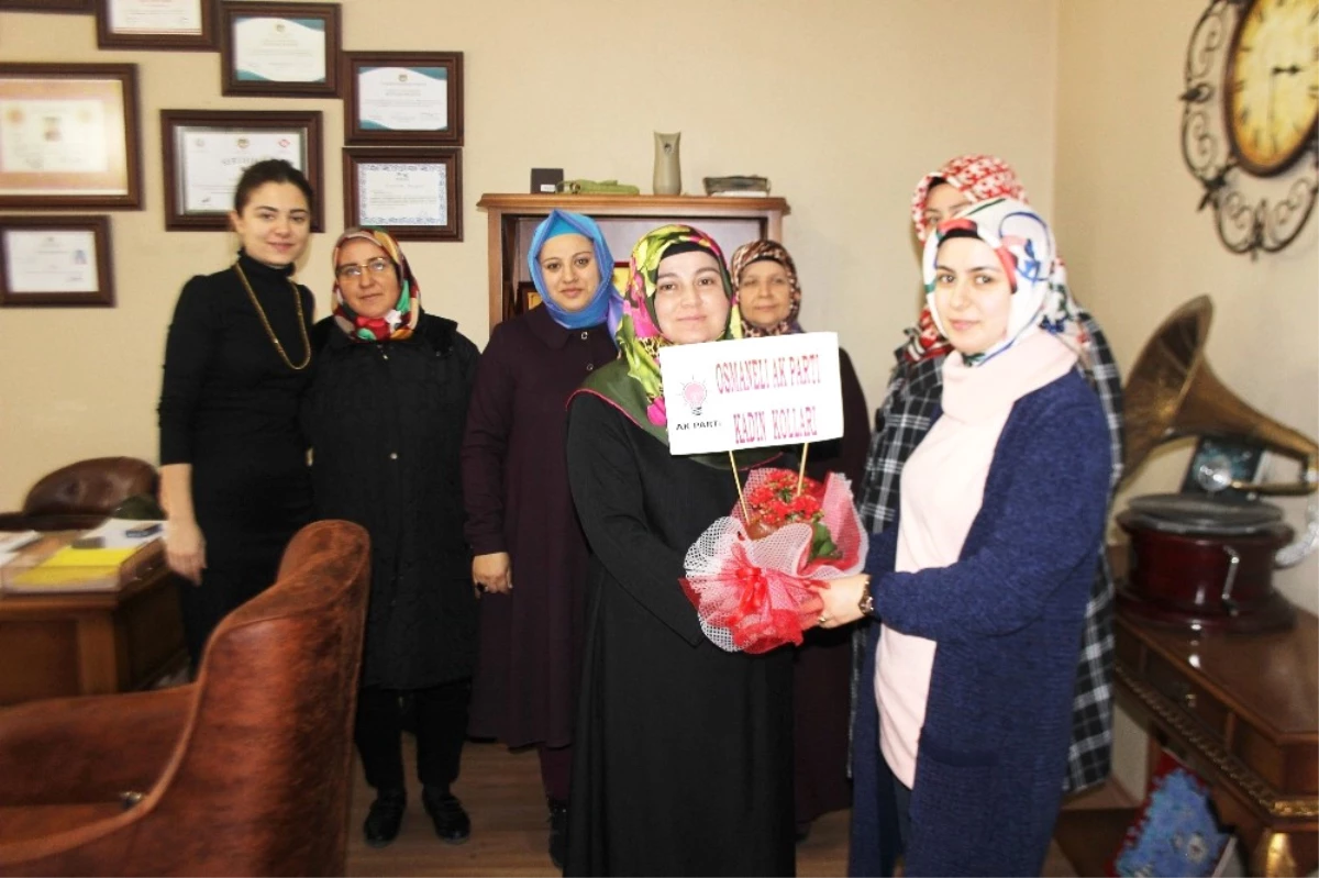 AK Parti Osmaneli Kadın Kolları Gazeteciler Gününü Kutladı