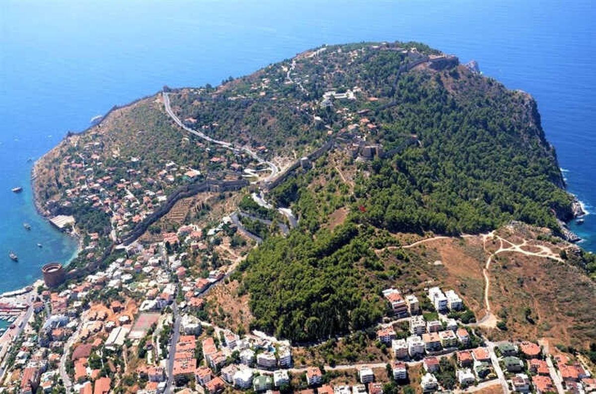 Antalya\'nın Gözde Bölgelerinde Sit Sınırları Yeniden Çizildi