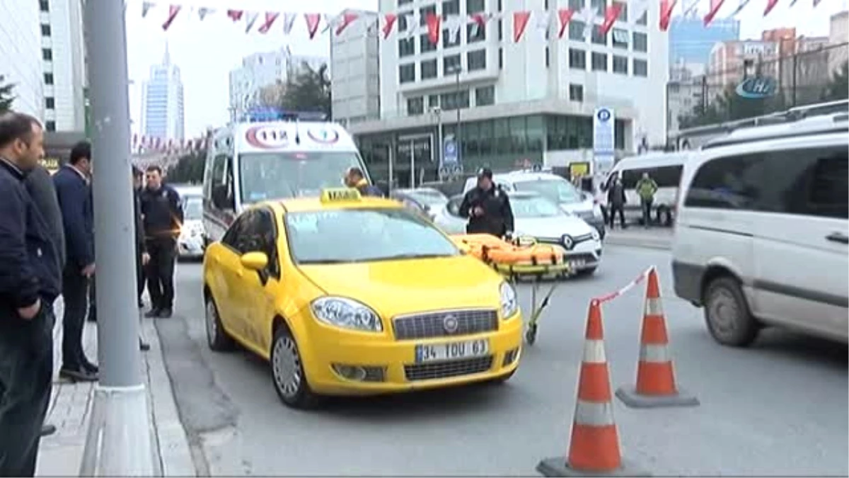 Beşiktaş\'ta Taksi Şoförü Ölü Bulundu